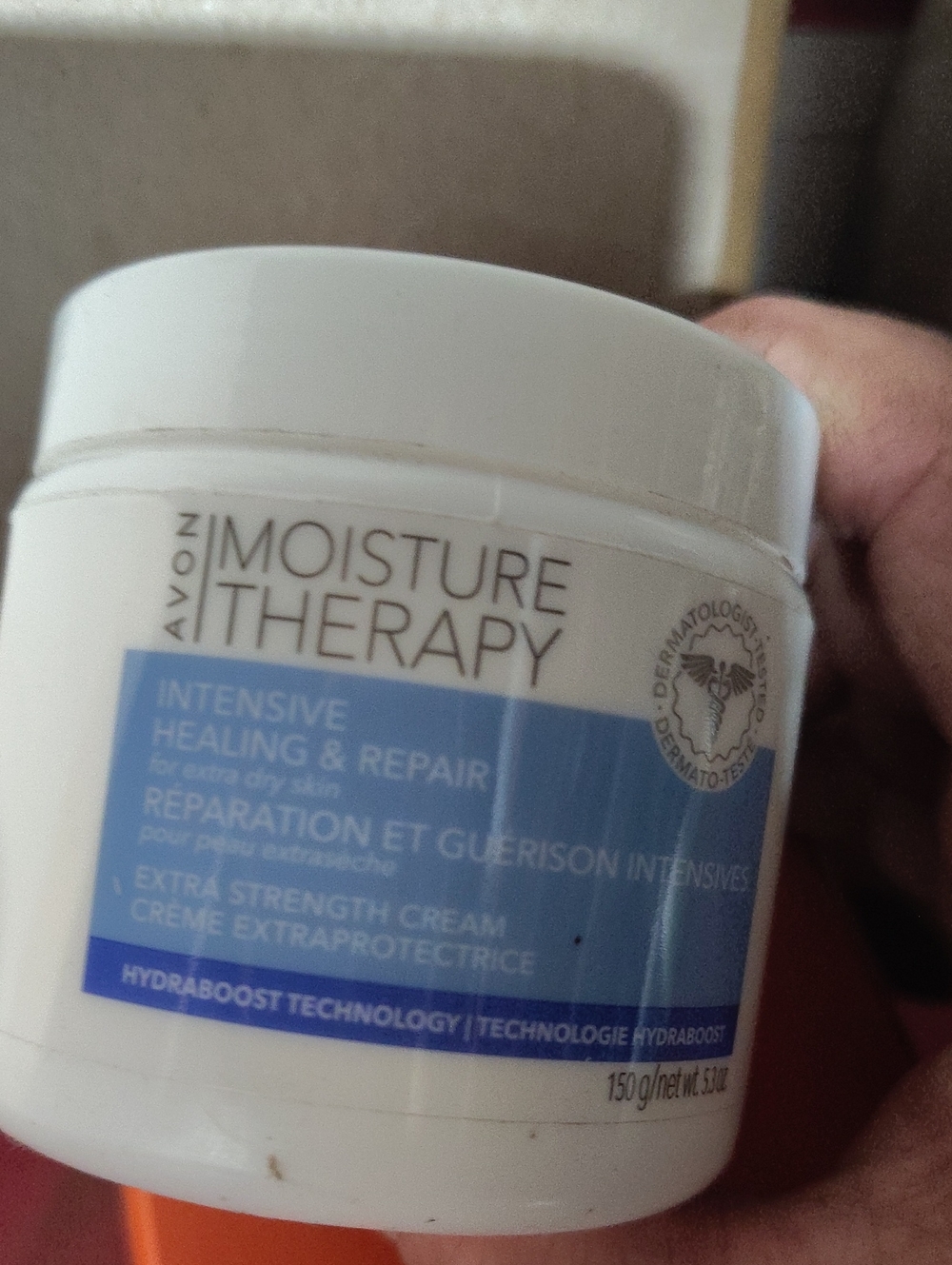 Avon Moisture Therapy Intensive Healing & Repair Cream - White and Blue